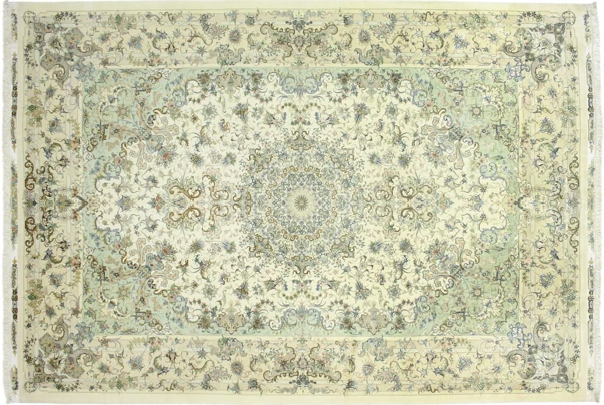 Tabriz - Traditional Oriental Carpet